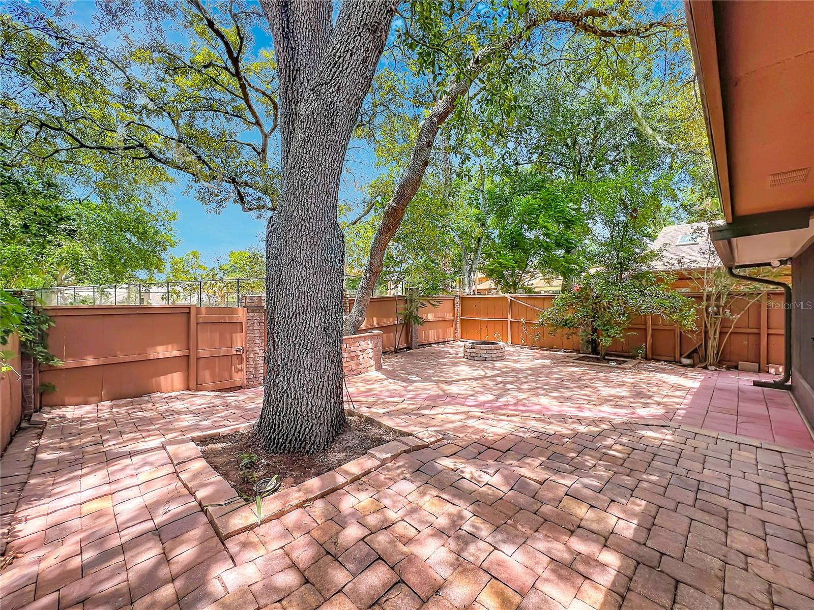 SPRINGS WHISPERING PINES SEC 2 - Residential