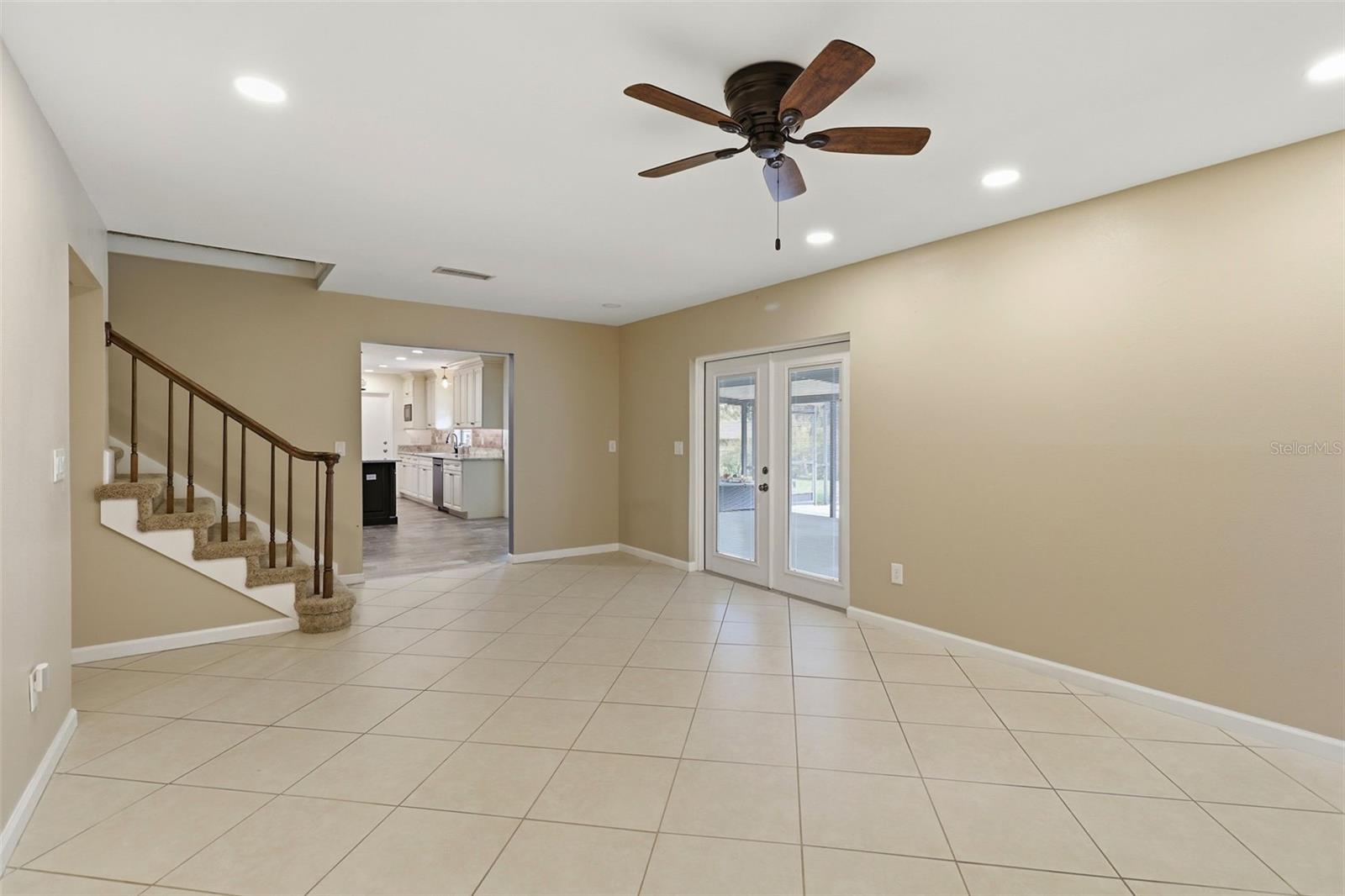 BLOOMINGDALE SEC D UNIT - Residential
