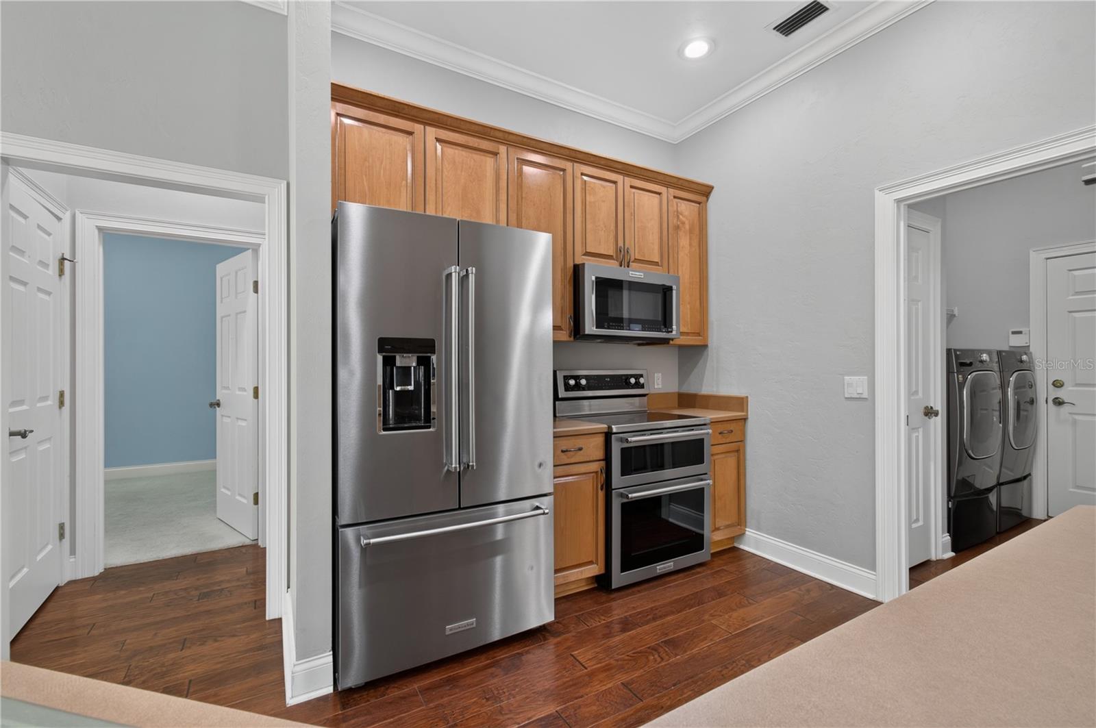 BROOKFIELD - Residential