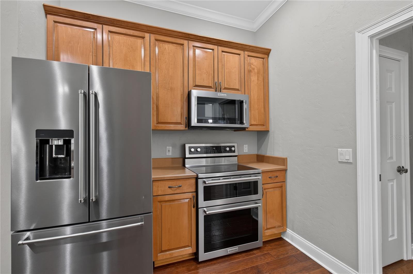 BROOKFIELD - Residential