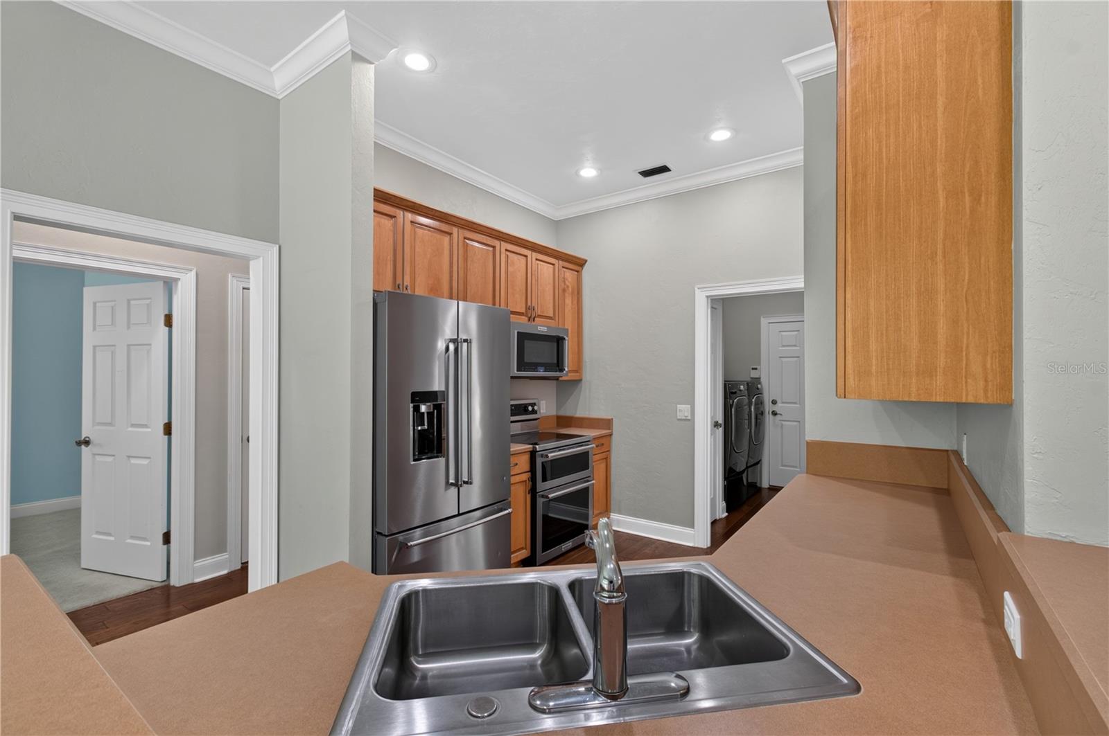 BROOKFIELD - Residential
