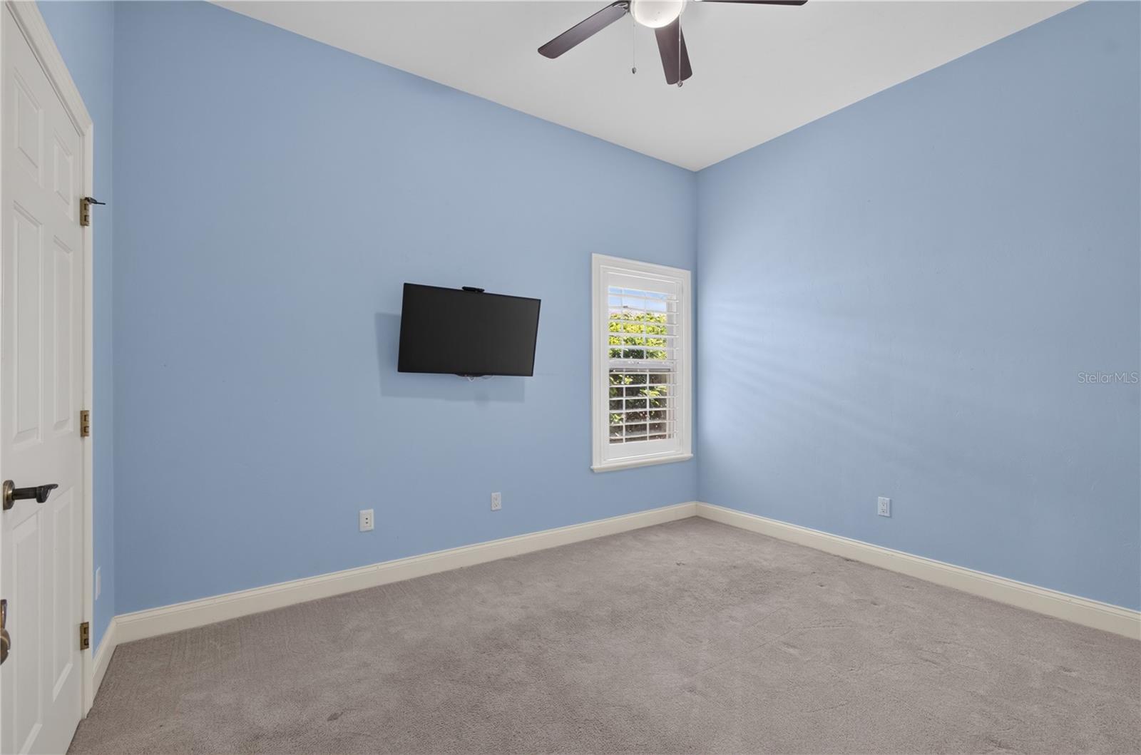 BROOKFIELD - Residential