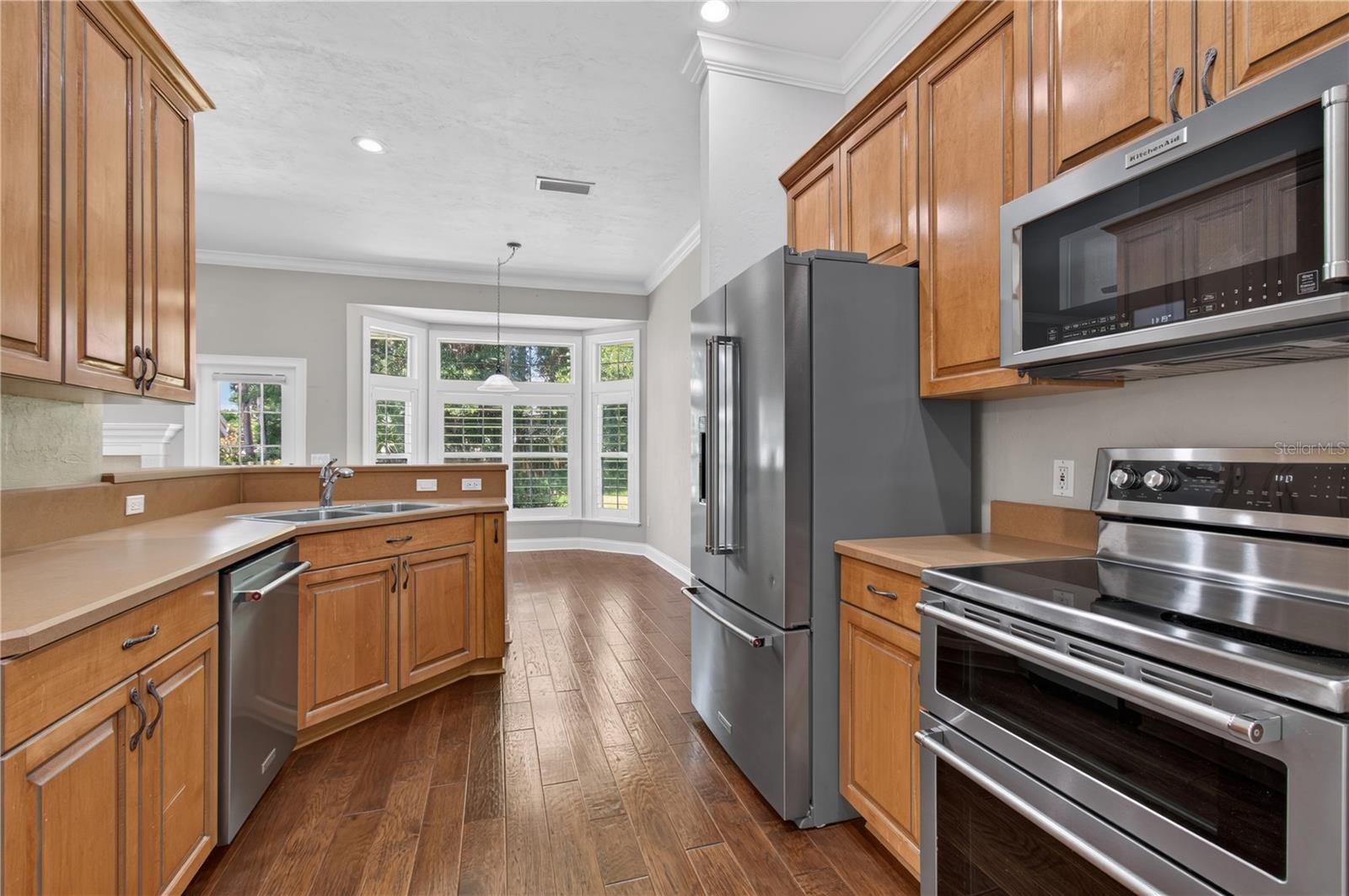 BROOKFIELD - Residential