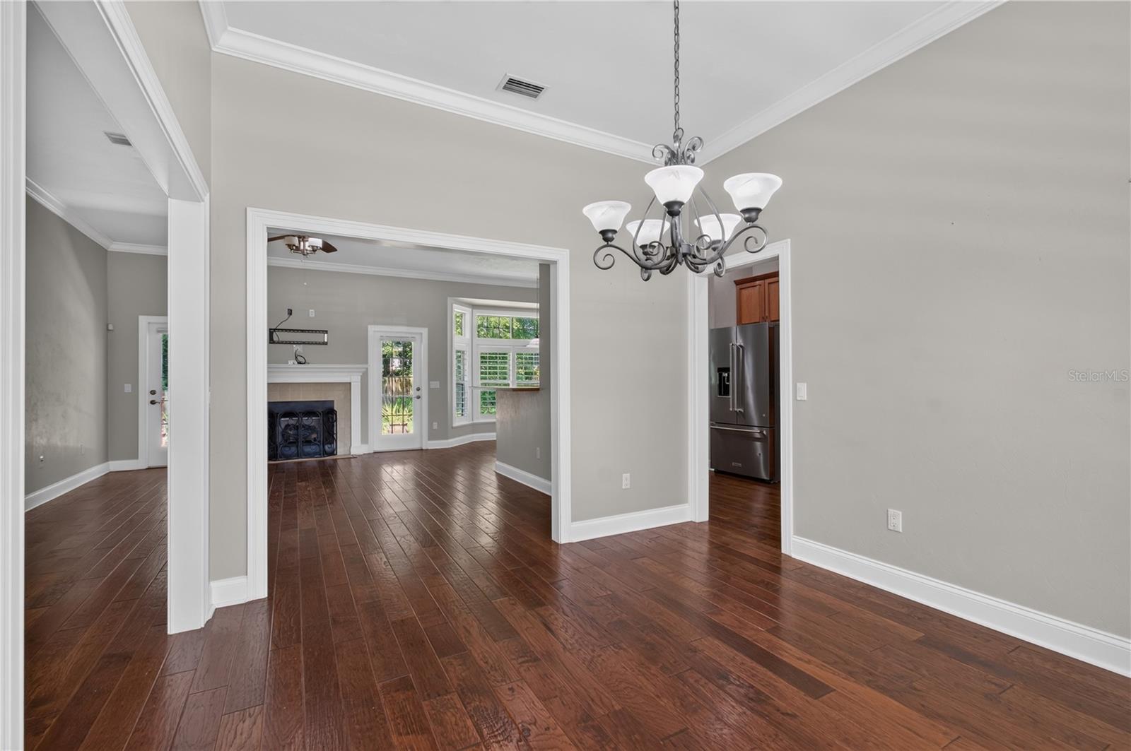 BROOKFIELD - Residential