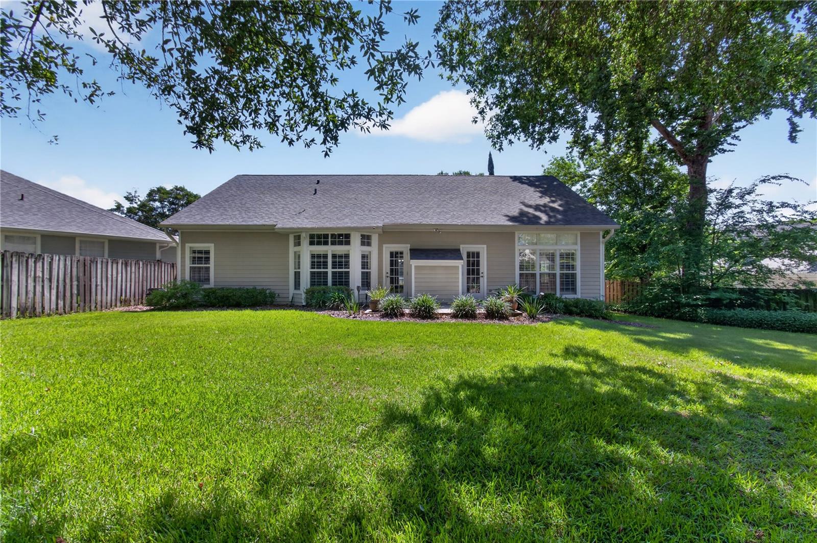 BROOKFIELD - Residential