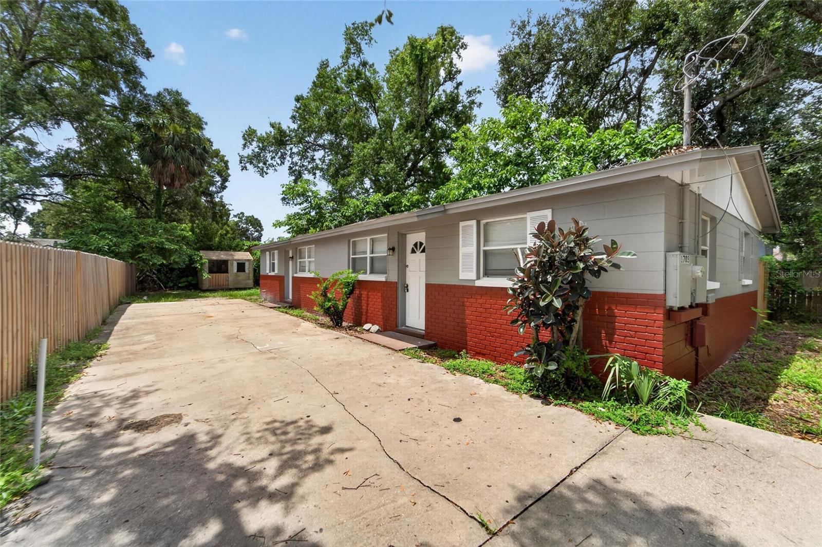 FERN CLIFF - Residential