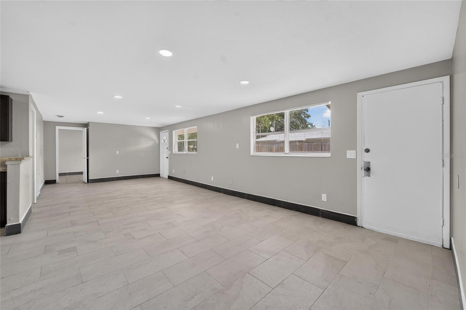 FERN CLIFF - Residential