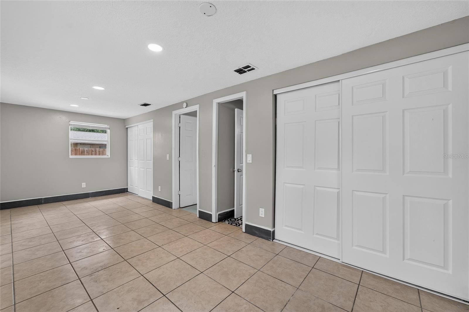 FERN CLIFF - Residential