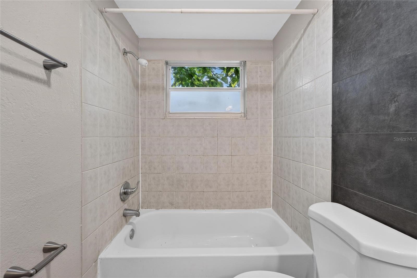 FERN CLIFF - Residential