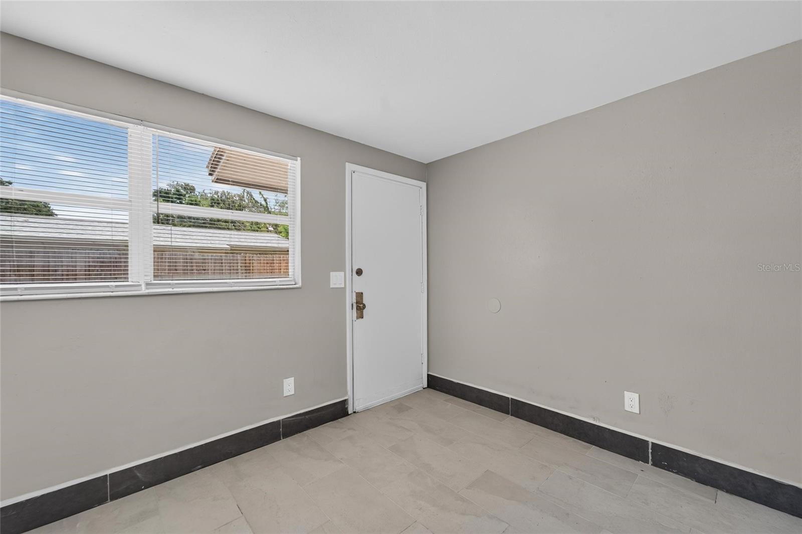 FERN CLIFF - Residential