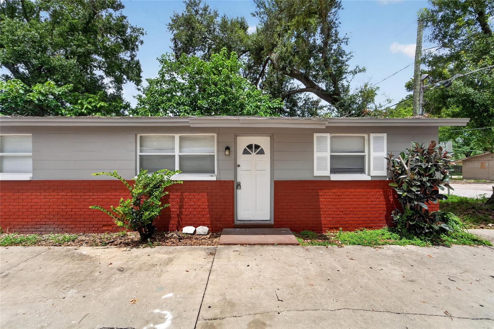 FERN CLIFF - Residential