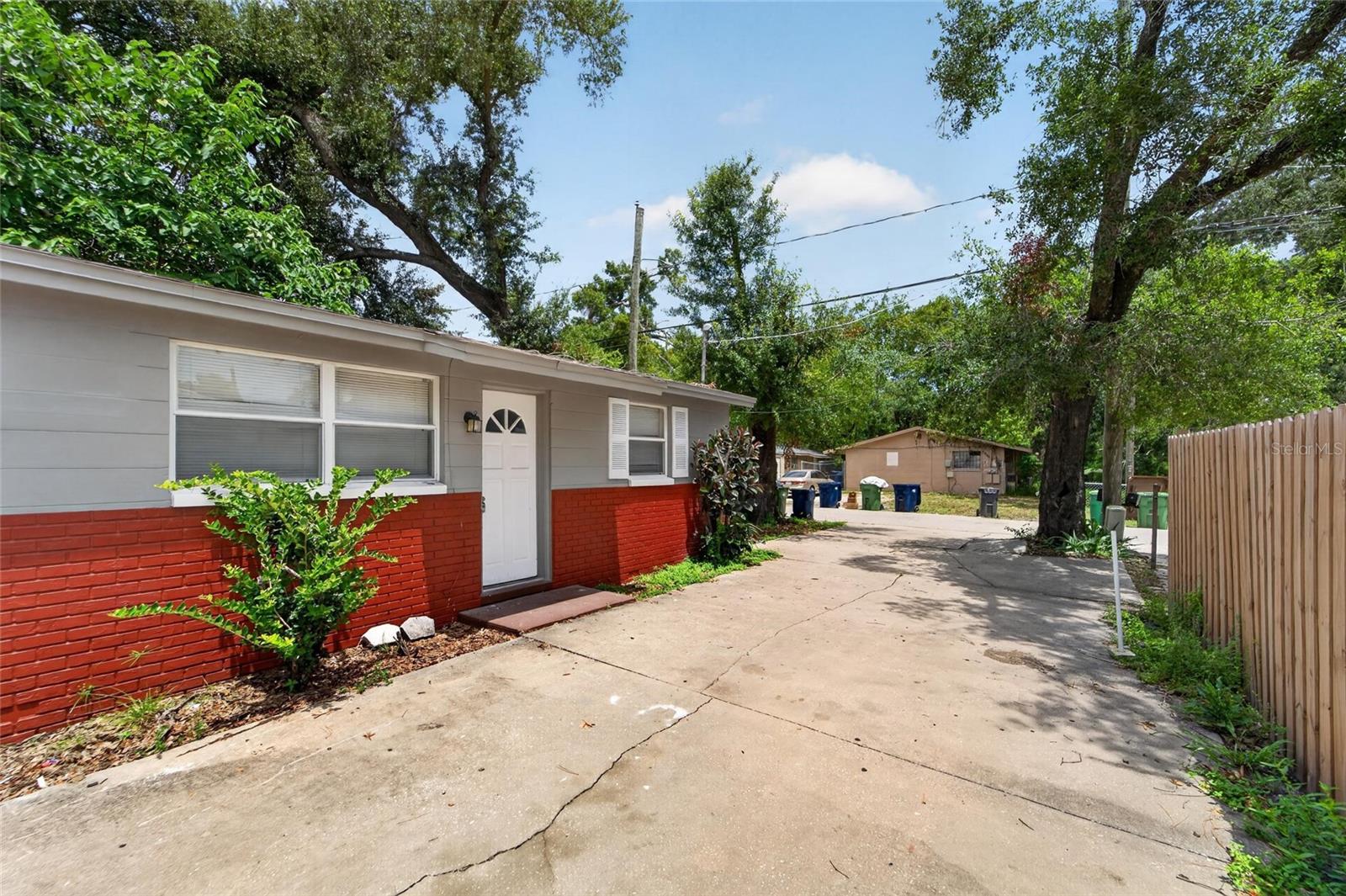 FERN CLIFF - Residential