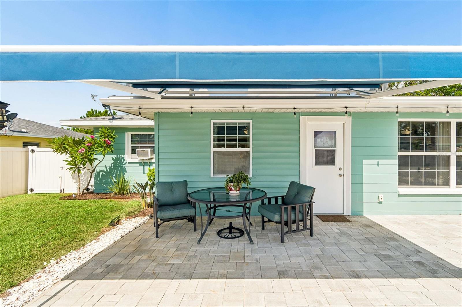 TROPIC HILLS - Residential