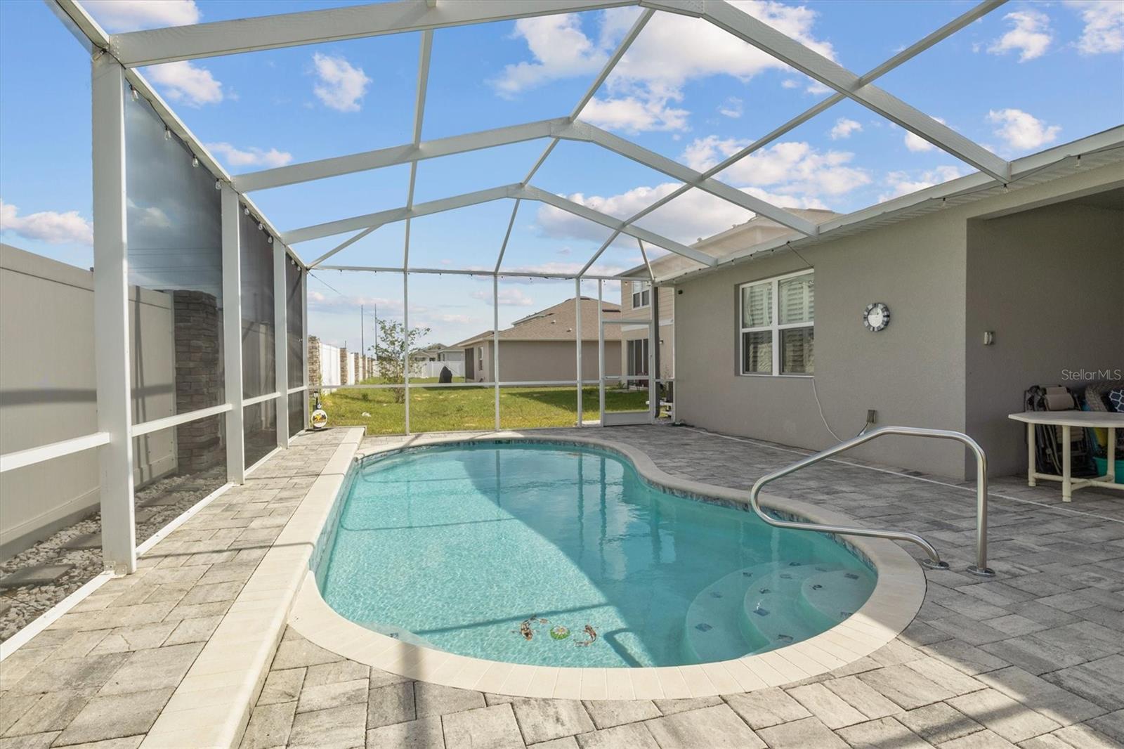 VISTA DEL LAGO PH III - Residential