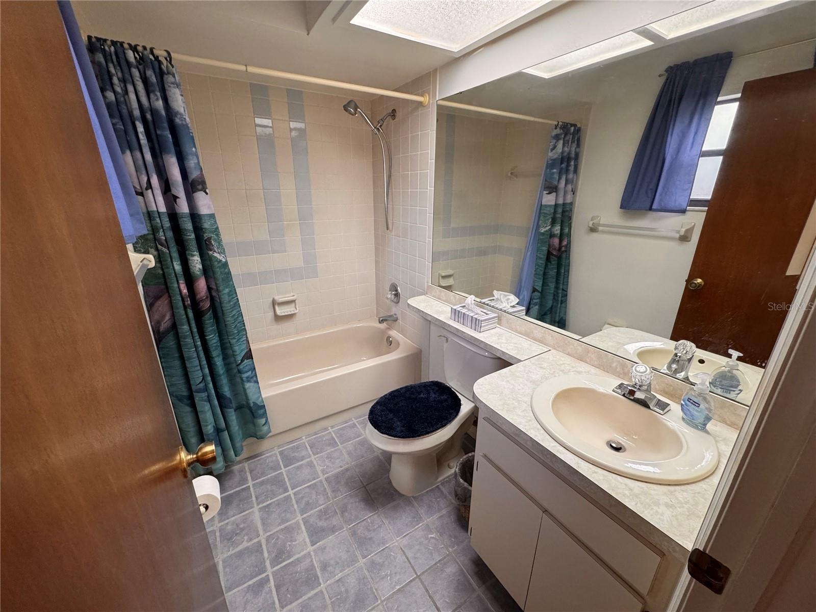 CATALINA ESTATES - Residential