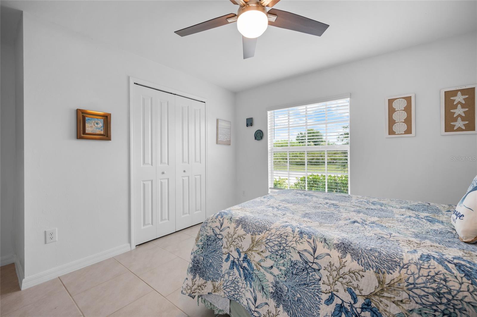 ROTONDA LAKES - Residential