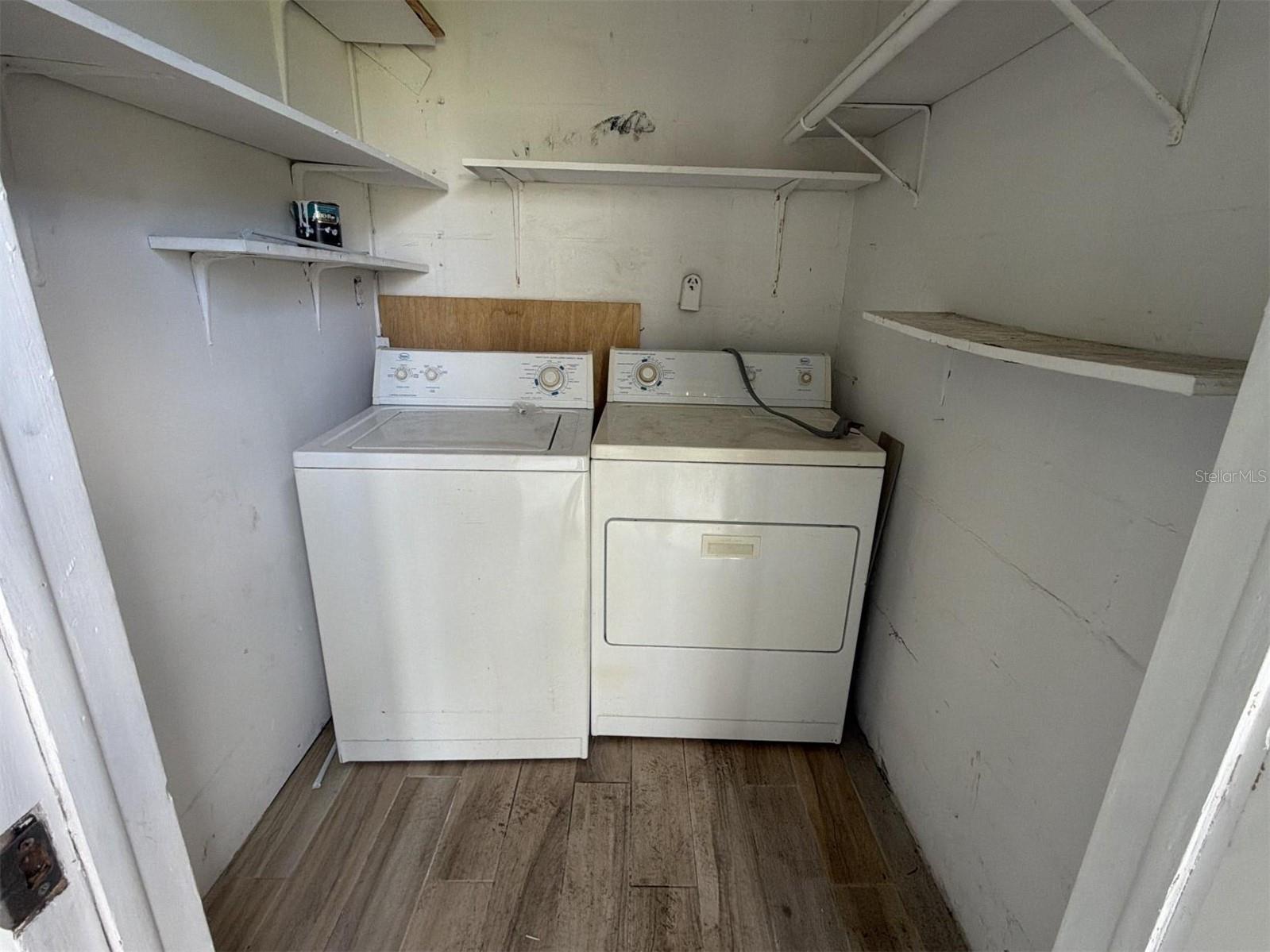 WINTER PARK WOODS CONDO - Residential