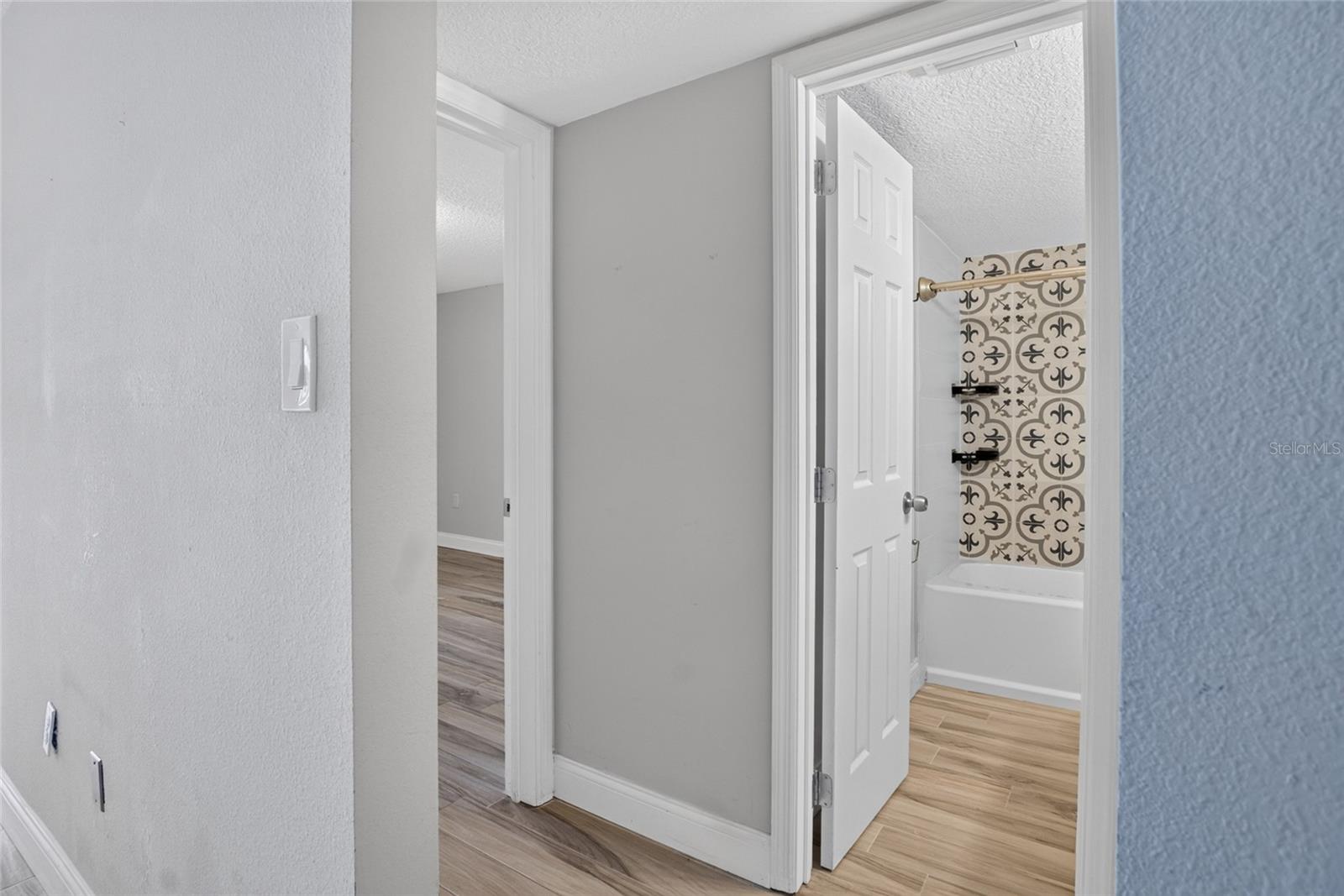 WINTER PARK WOODS CONDO - Residential