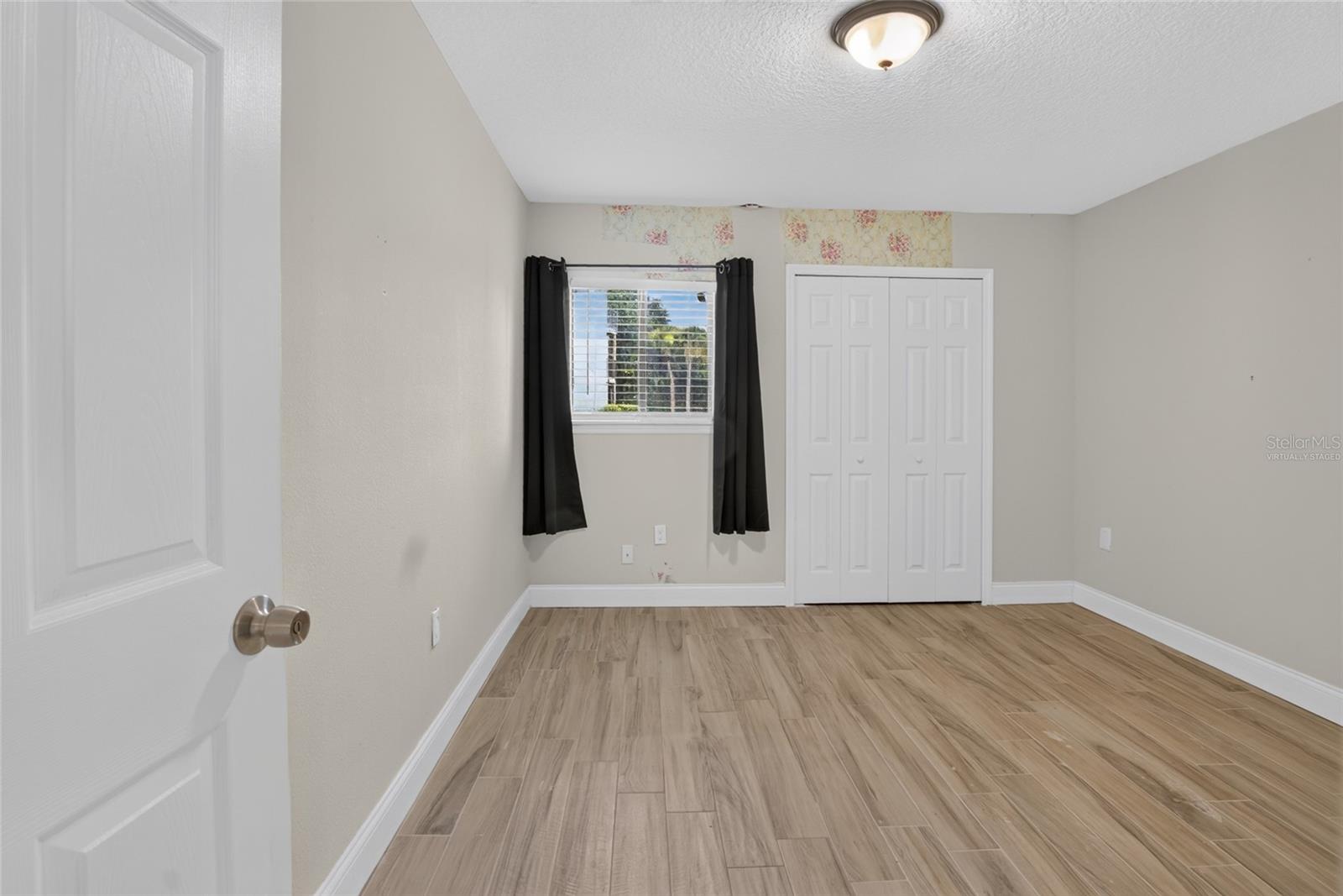 WINTER PARK WOODS CONDO - Residential