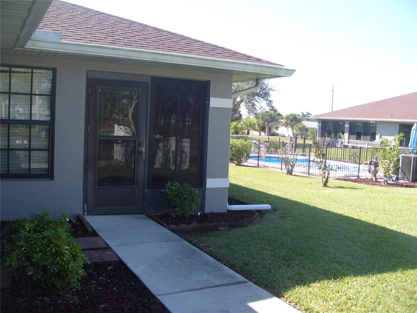 EL SOMBRERO VILLAGE - Residential