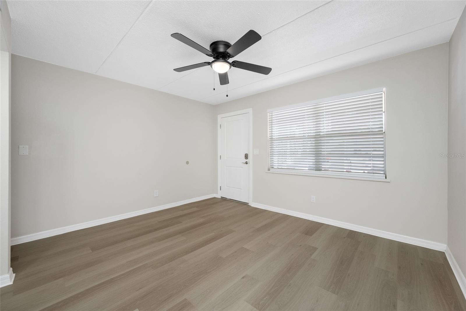 ST PETERSBURG BEACH NORTH UNIT 4 - Residential Lease