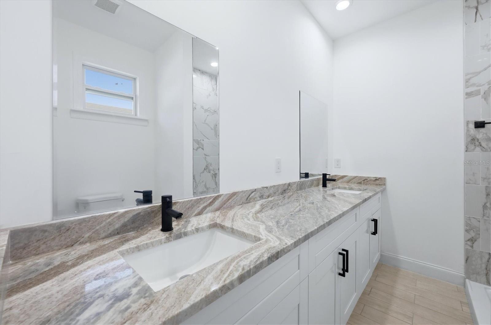 ROTONDA SANDS - Residential Lease