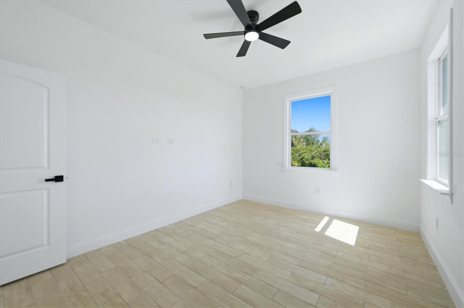 ROTONDA SANDS - Residential Lease