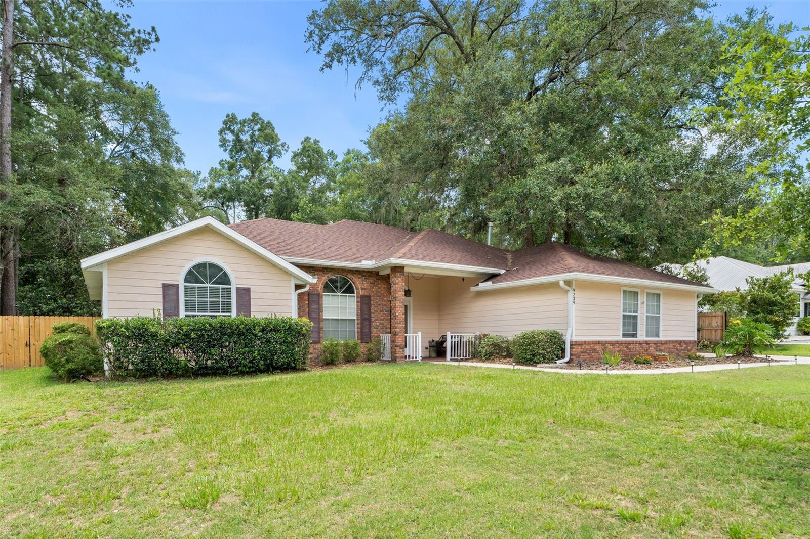 OAK CREST ESTATE ADD #3 - Residential