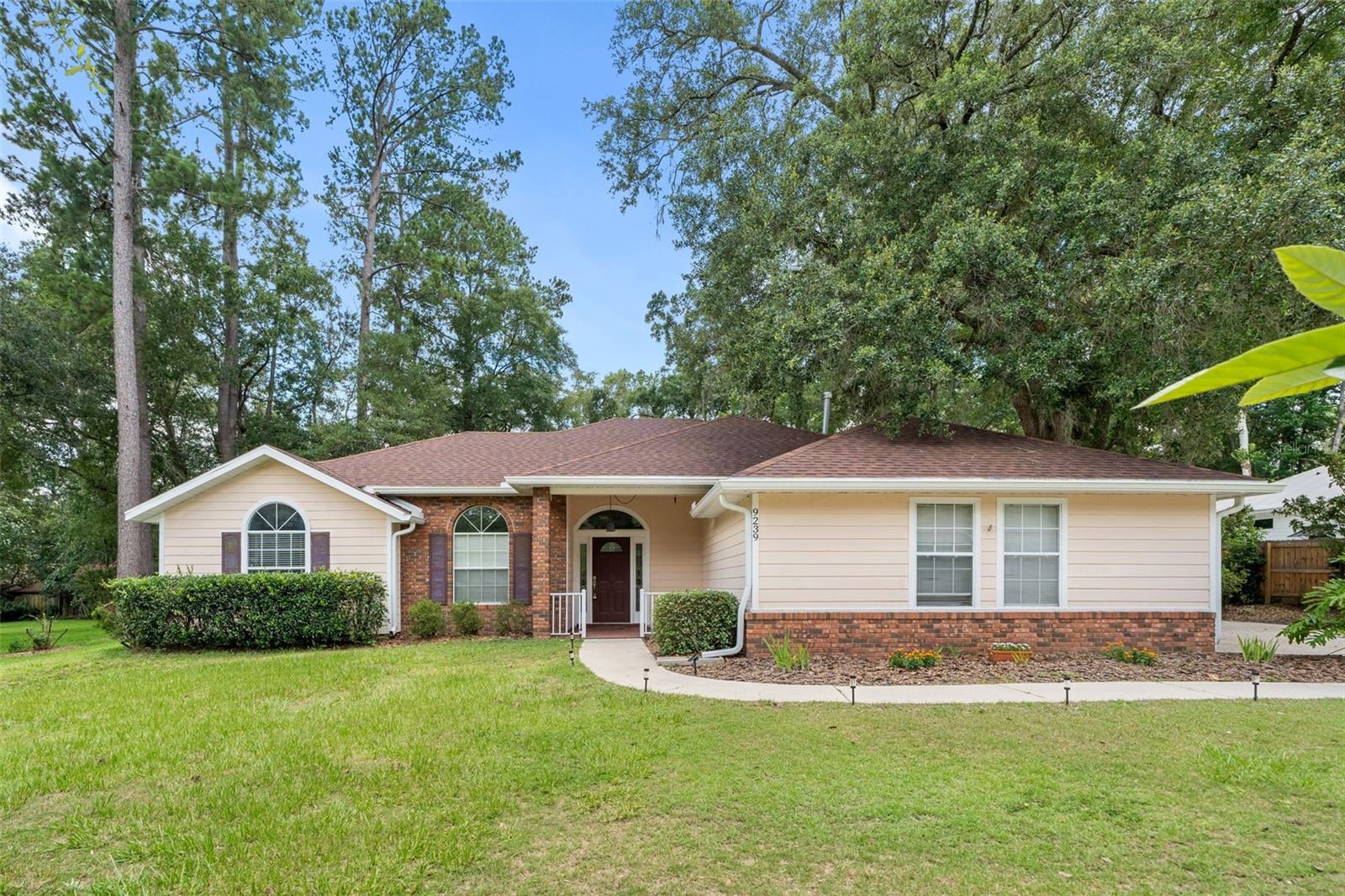 OAK CREST ESTATE ADD #3 - Residential