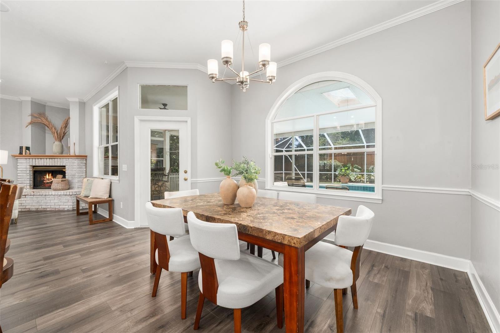 OAK CREST ESTATE ADD #3 - Residential