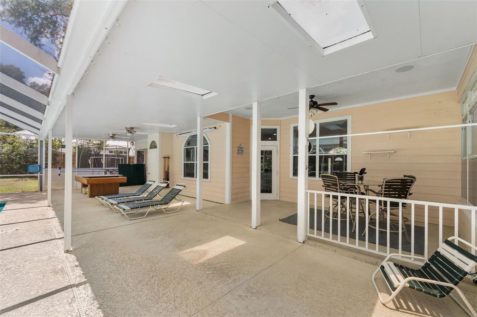 OAK CREST ESTATE ADD #3 - Residential