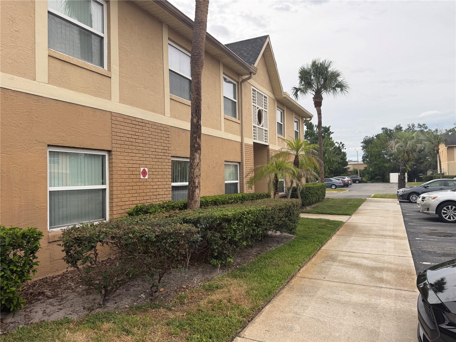 HAWTHORNE VILLAGE - Residential