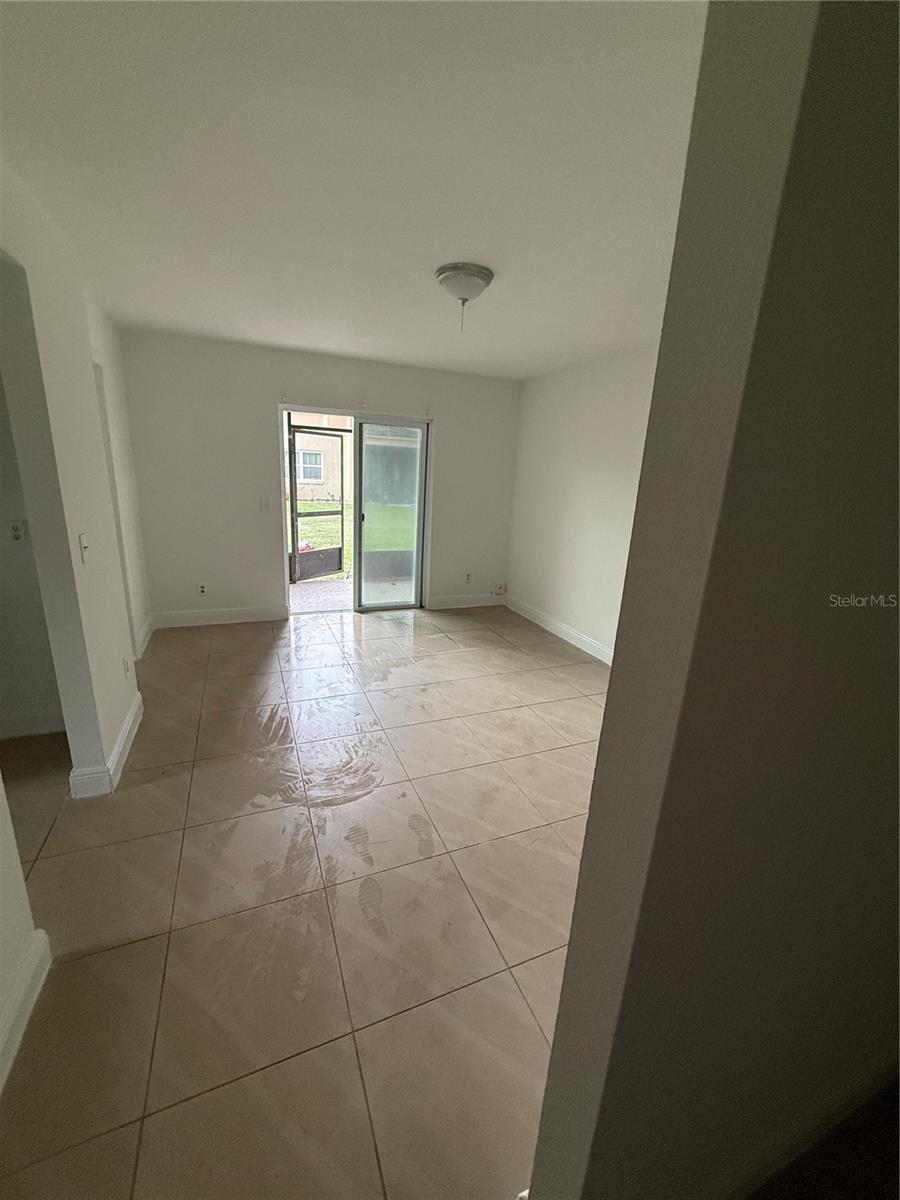HAWTHORNE VILLAGE - Residential