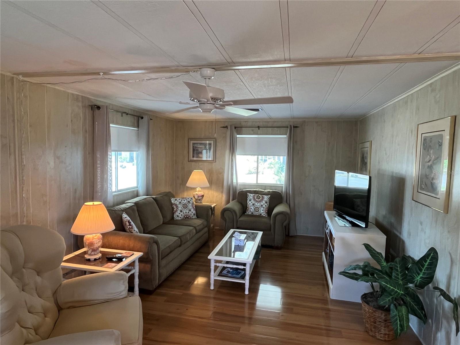 VENICE ISLE - Residential