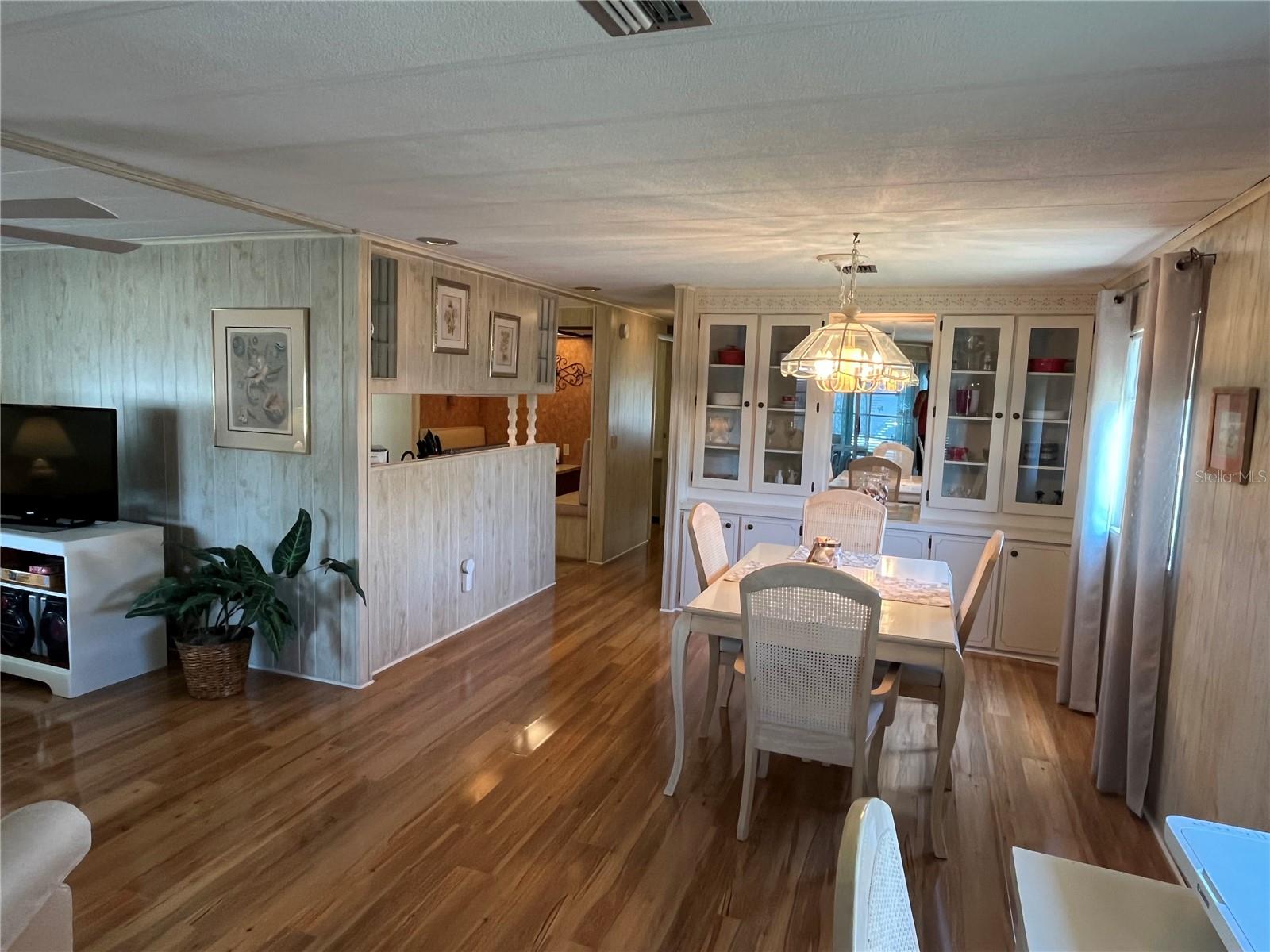 VENICE ISLE - Residential