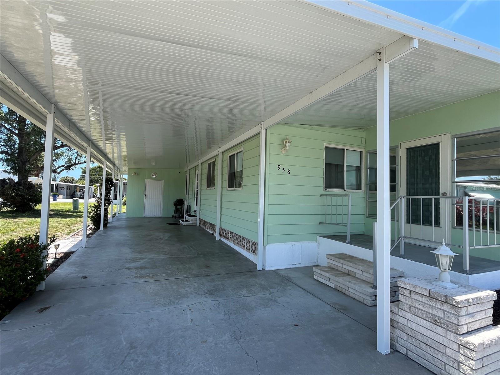 VENICE ISLE - Residential