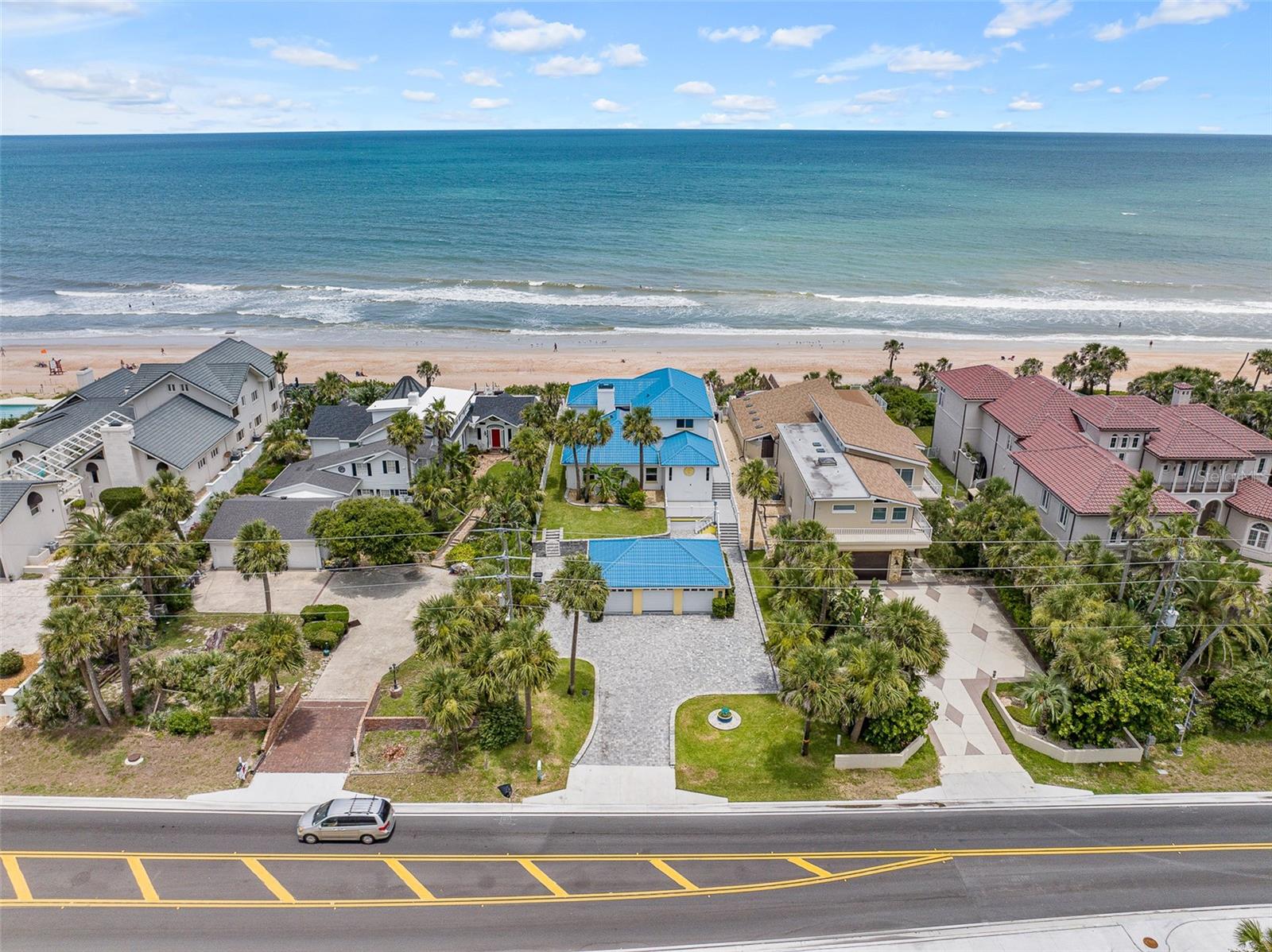 TRITON BCH - Residential