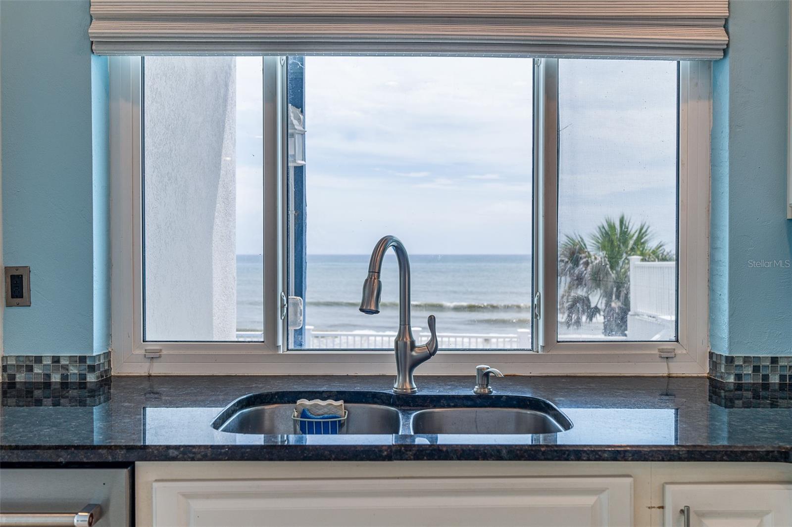 TRITON BCH - Residential