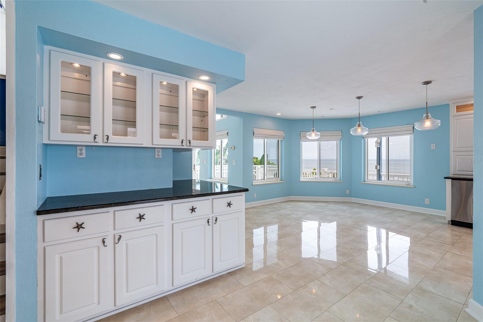 TRITON BCH - Residential