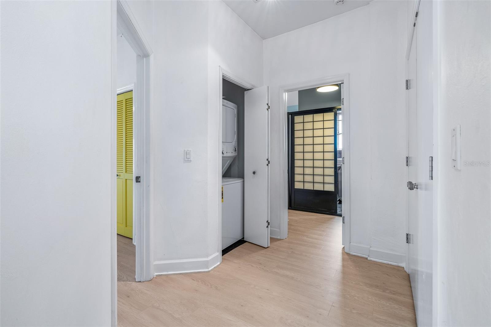 TRITON BCH - Residential