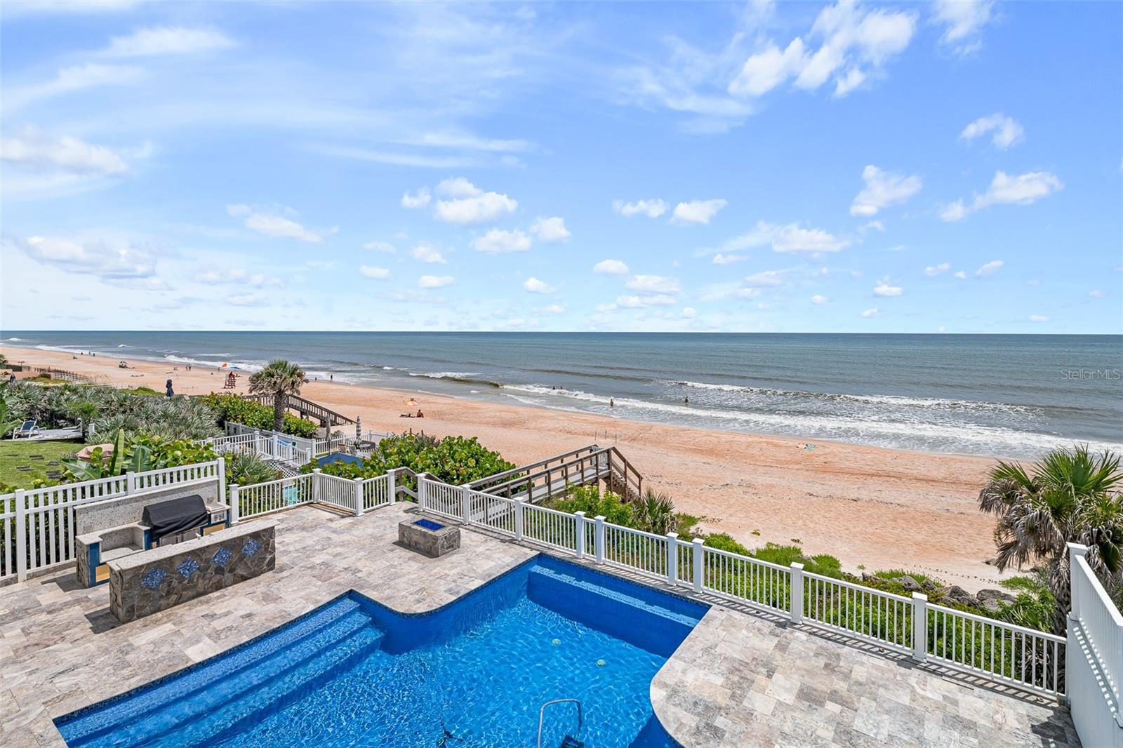 TRITON BCH - Residential