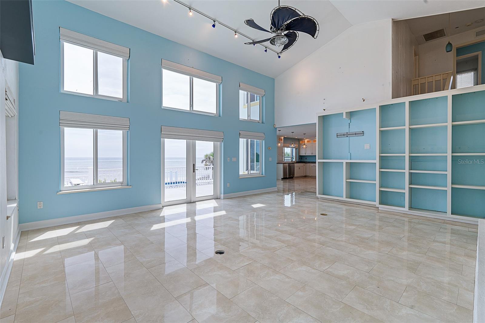 TRITON BCH - Residential