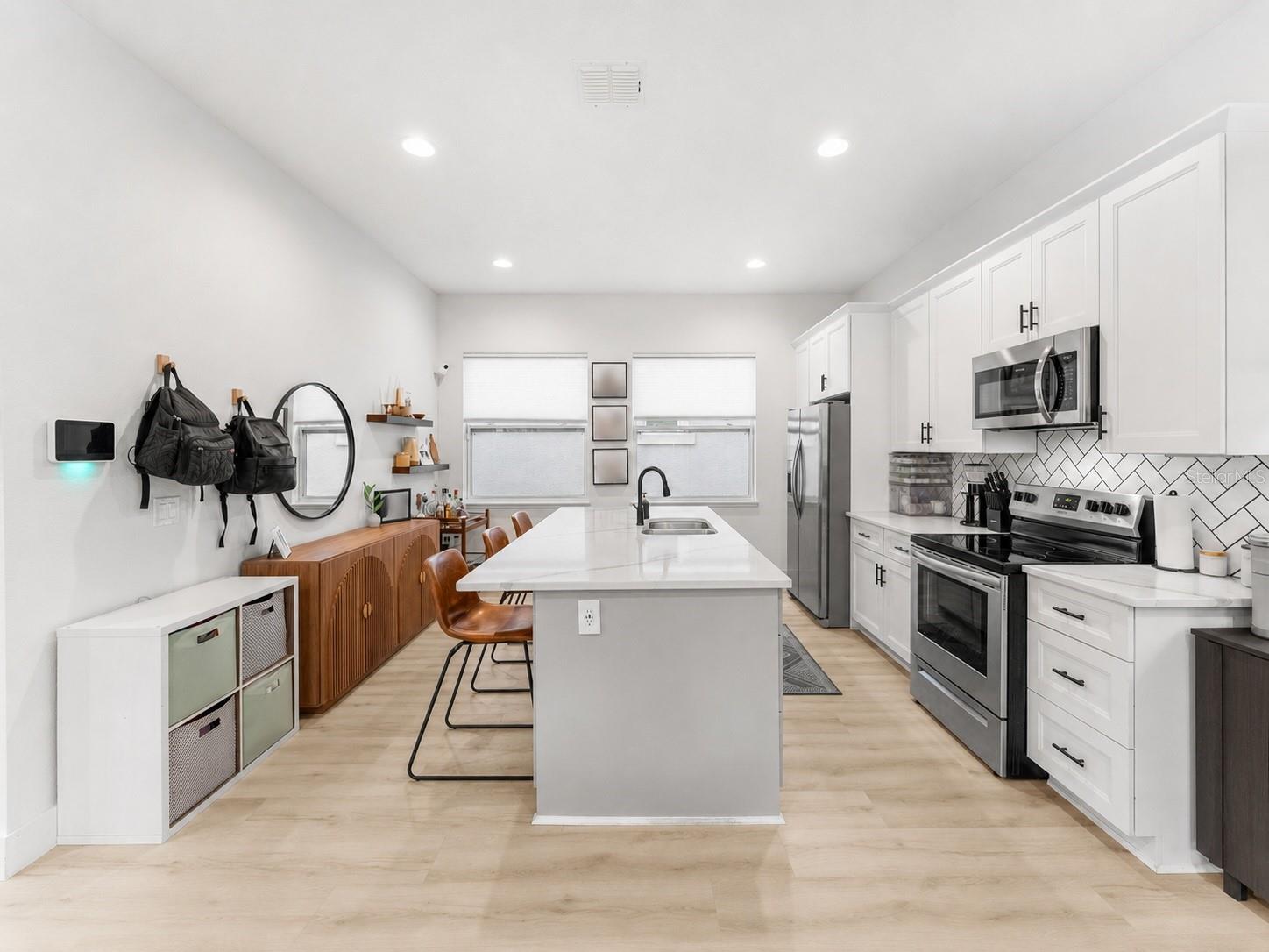 AMHERST LT SPLITS - Residential