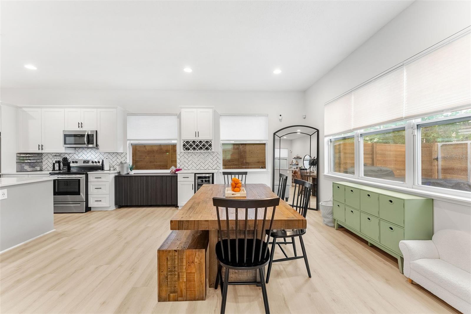 AMHERST LT SPLITS - Residential