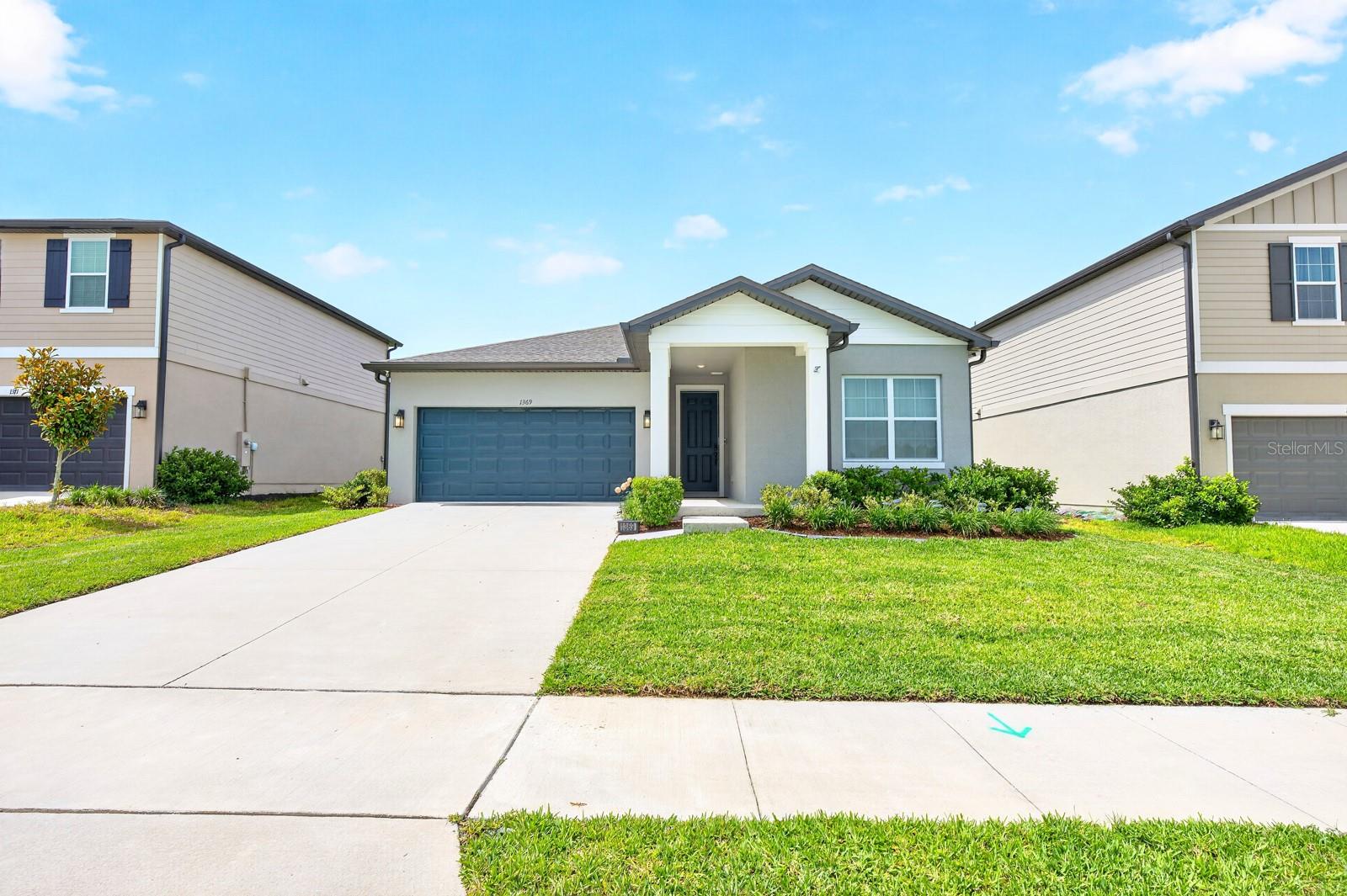 HAMPTON OAKS - Residential