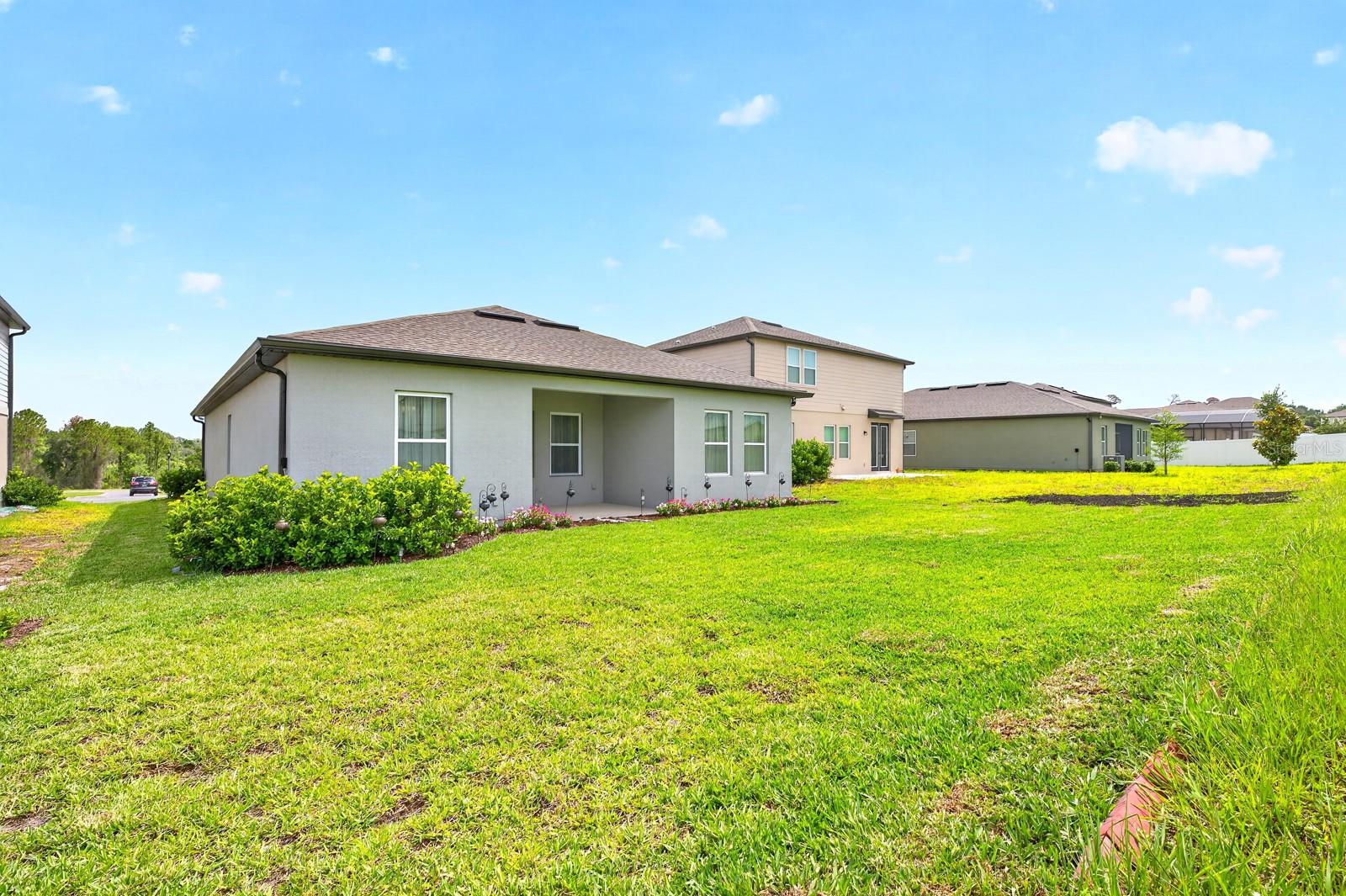 HAMPTON OAKS - Residential
