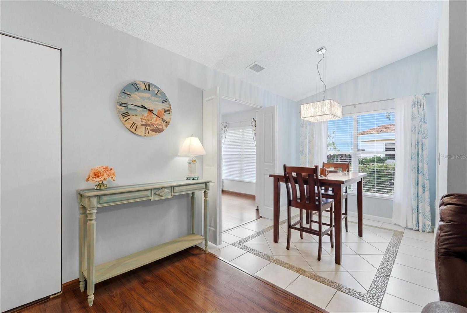 LESLIE PARK - Residential