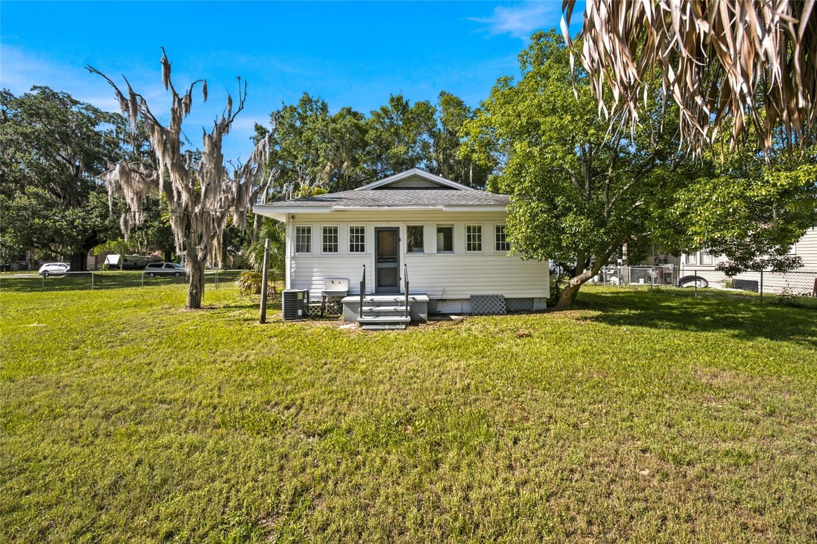 MINNETRISTA - Residential