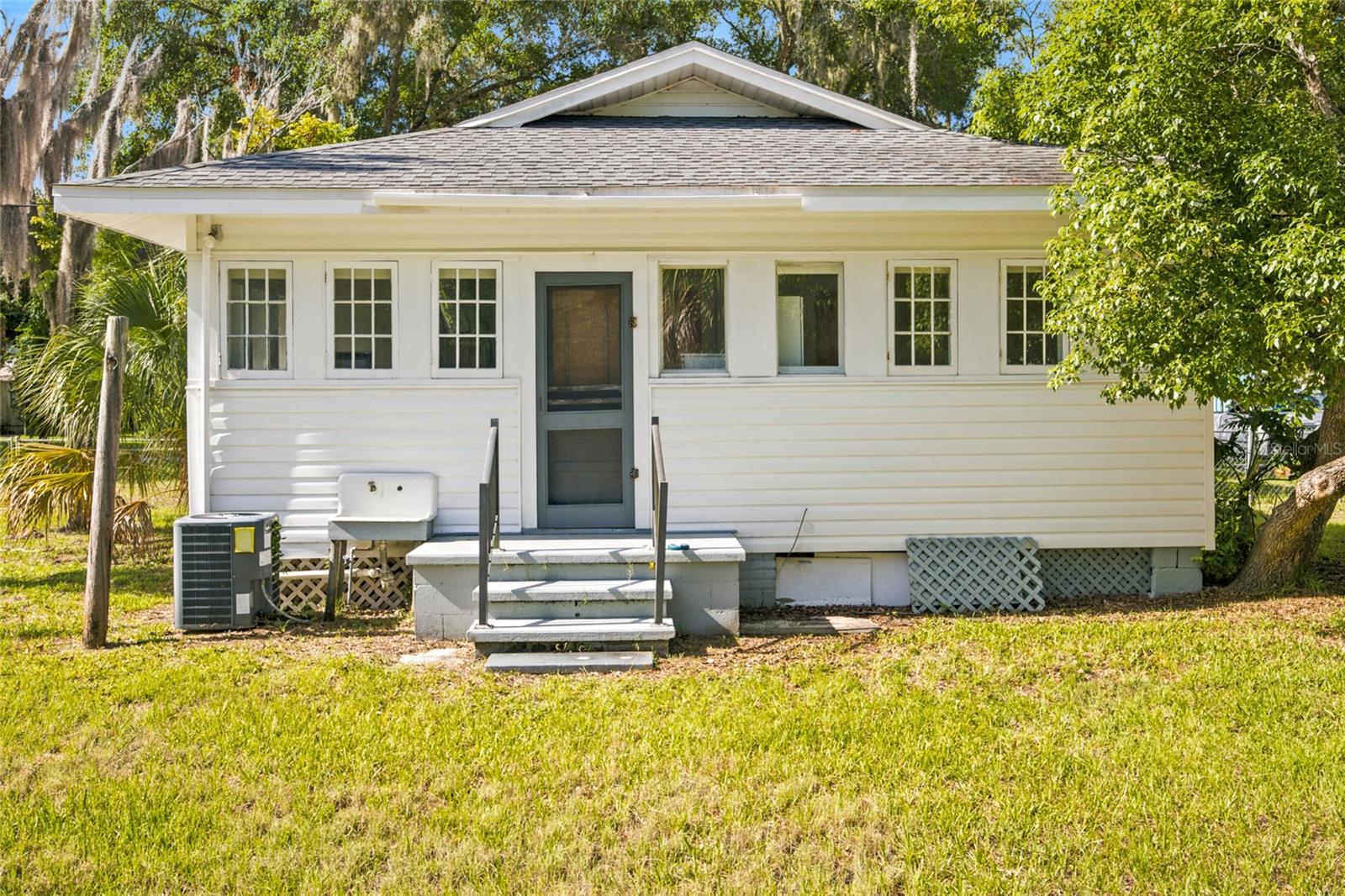 MINNETRISTA - Residential