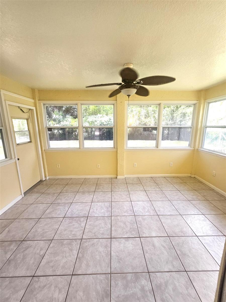 PORT CHARLOTTE SEC 013 - Residential Lease
